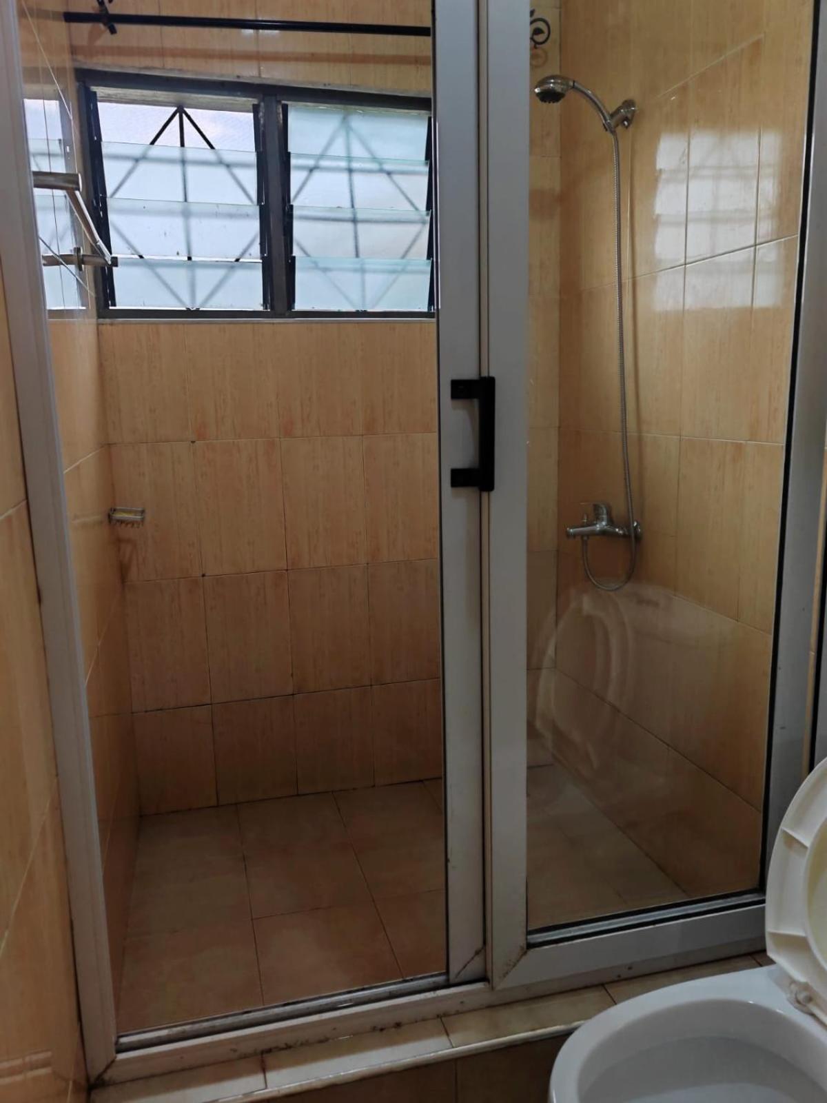 Elizz Guest House Janman Exterior foto