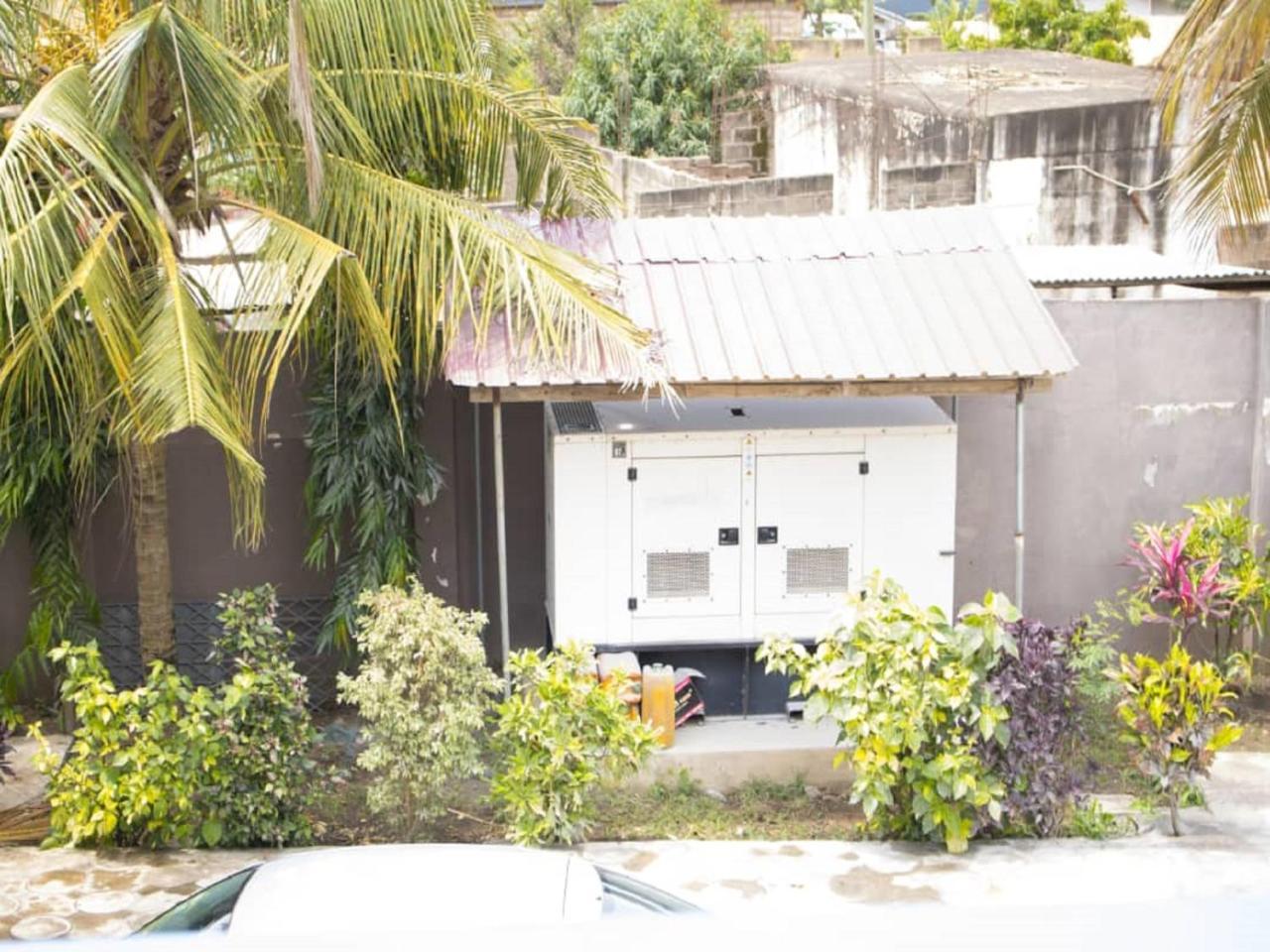 Elizz Guest House Janman Exterior foto