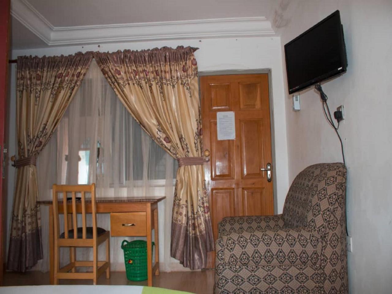 Elizz Guest House Janman Exterior foto