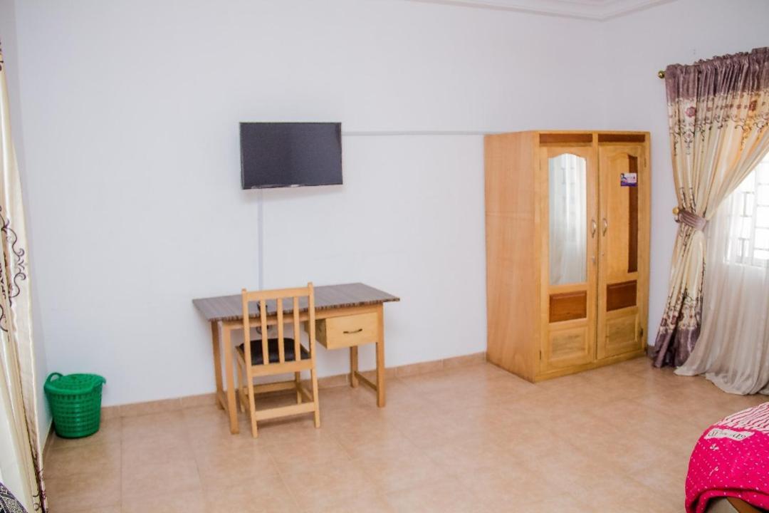 Elizz Guest House Janman Exterior foto