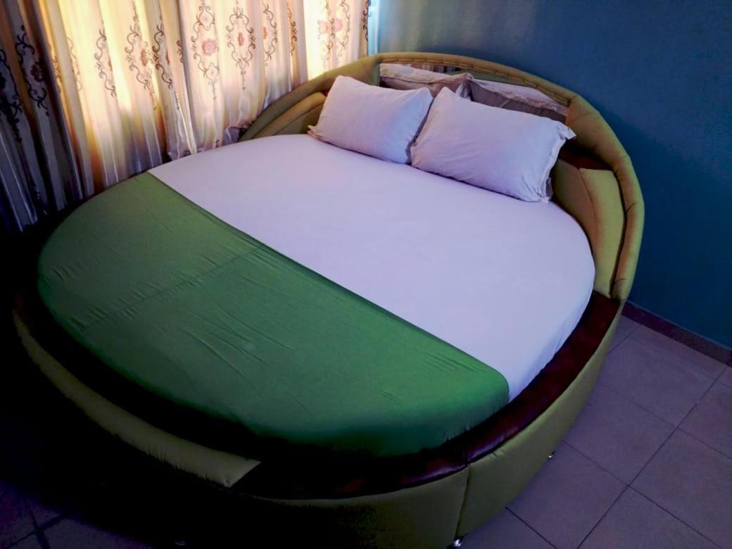 Elizz Guest House Janman Exterior foto